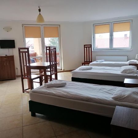 Pensjonat Telimena Hotell Zwierzyniec Exteriör bild