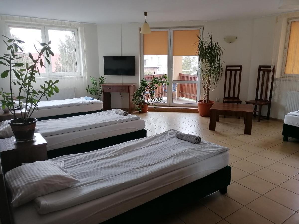 Pensjonat Telimena Hotell Zwierzyniec Exteriör bild